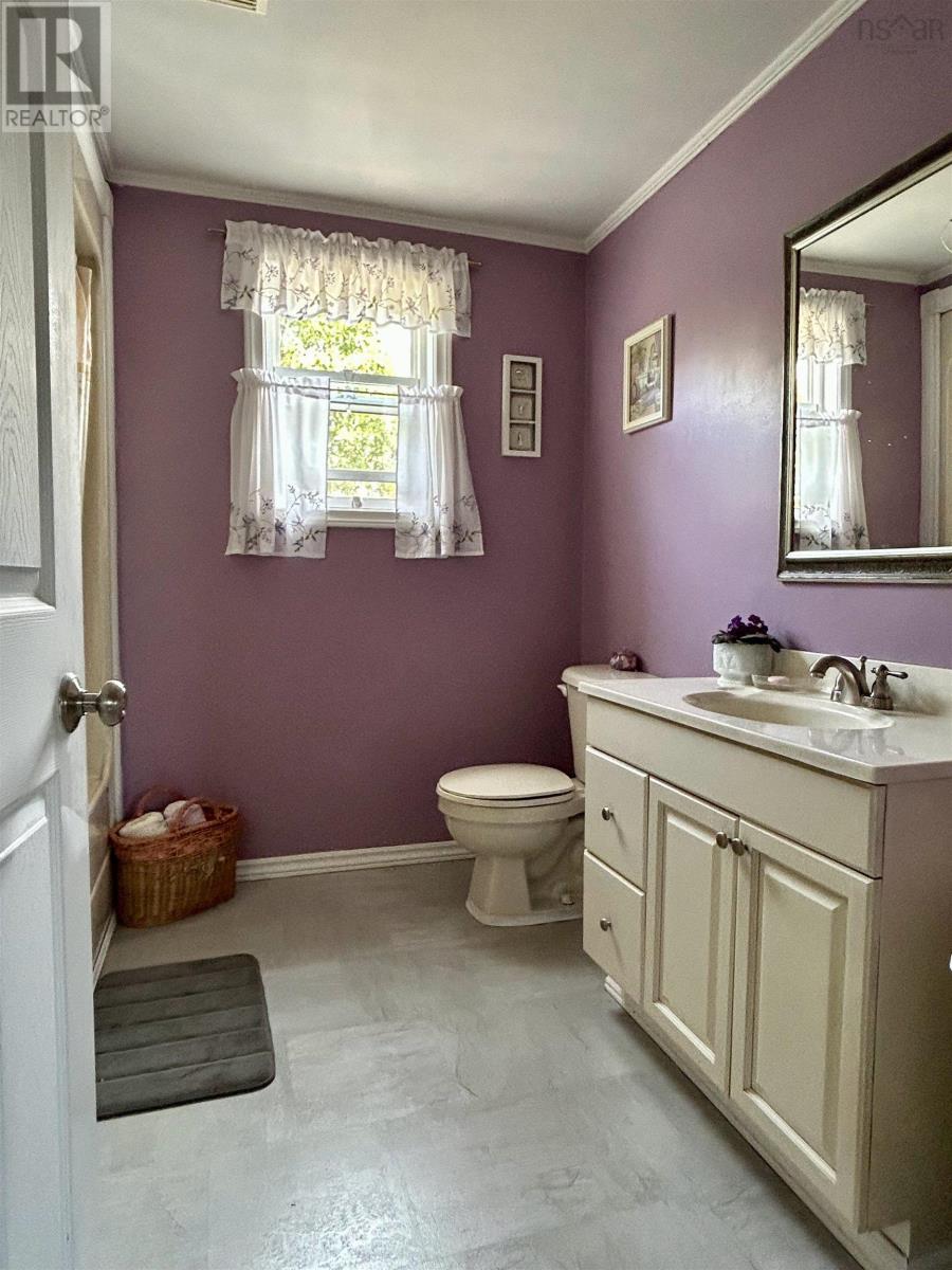 55 Newell Road, Plymouth, Nova Scotia  B0W 1B0 - Photo 10 - 202520246