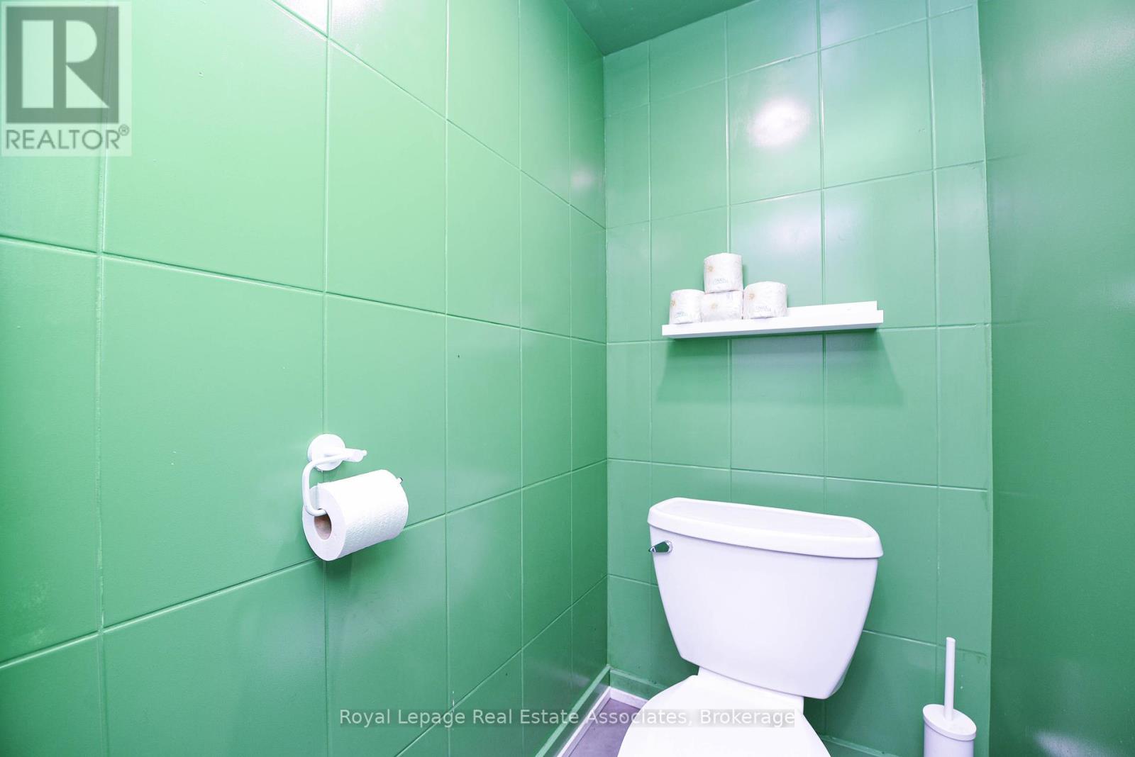 566 Queen Street W, Toronto (Kensington-Chinatown), Ontario  M5V 2B5 - Photo 20 - C12424112