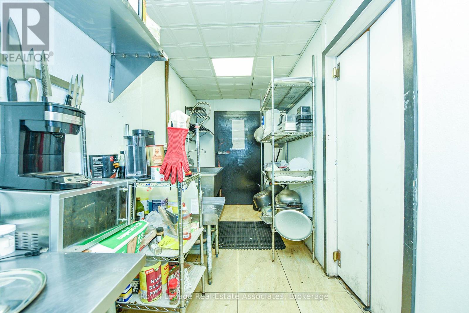 566 Queen Street W, Toronto (Kensington-Chinatown), Ontario  M5V 2B5 - Photo 24 - C12424112