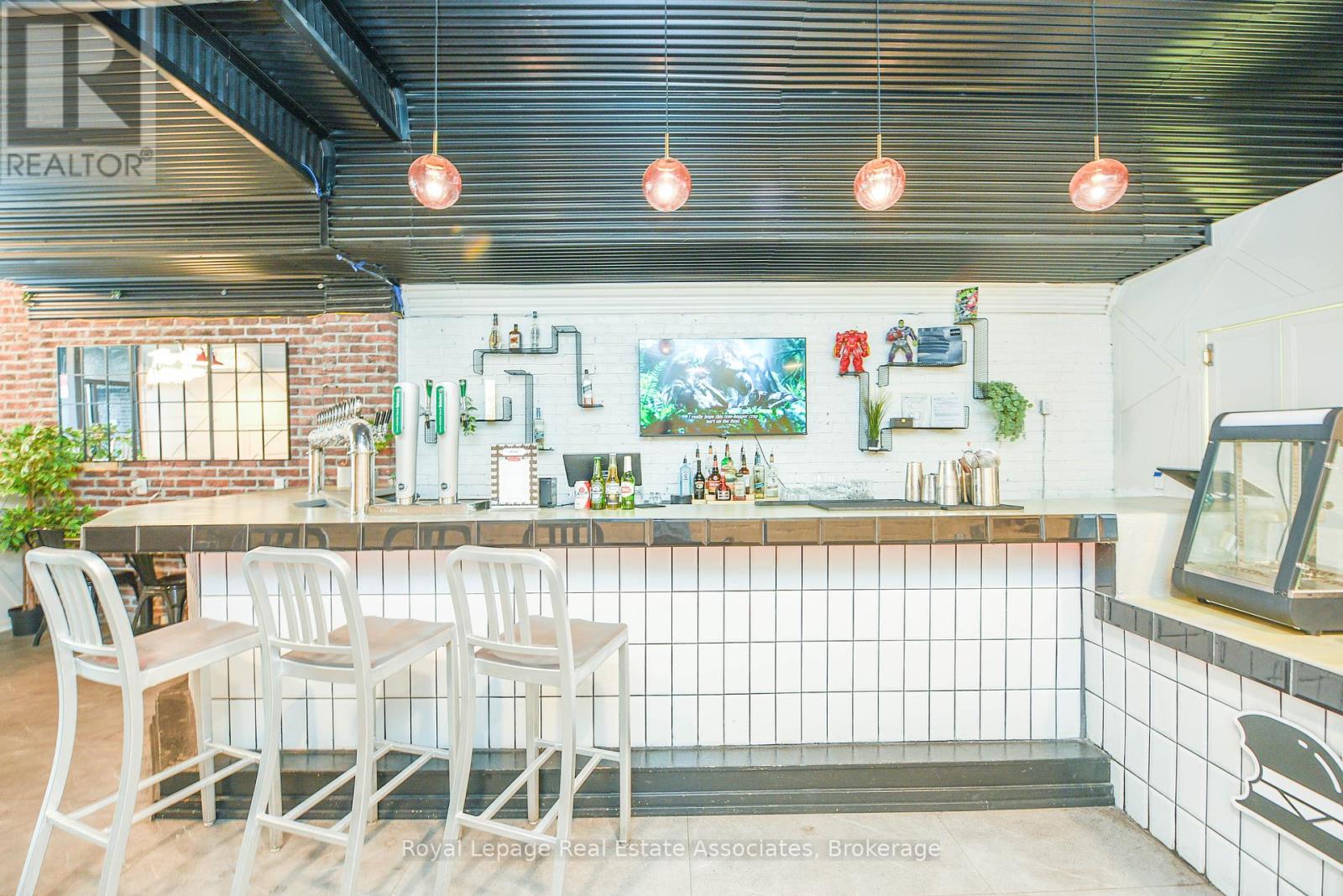 566 Queen Street W, Toronto, Ontario  M5V 2B5 - Photo 8 - C12424112