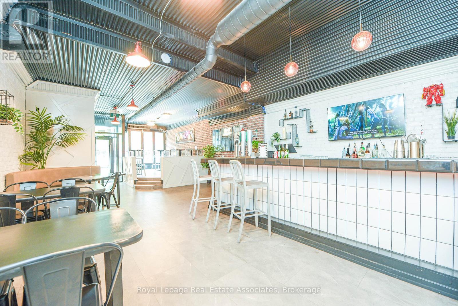 566 Queen Street W, Toronto, Ontario  M5V 2B5 - Photo 9 - C12424112