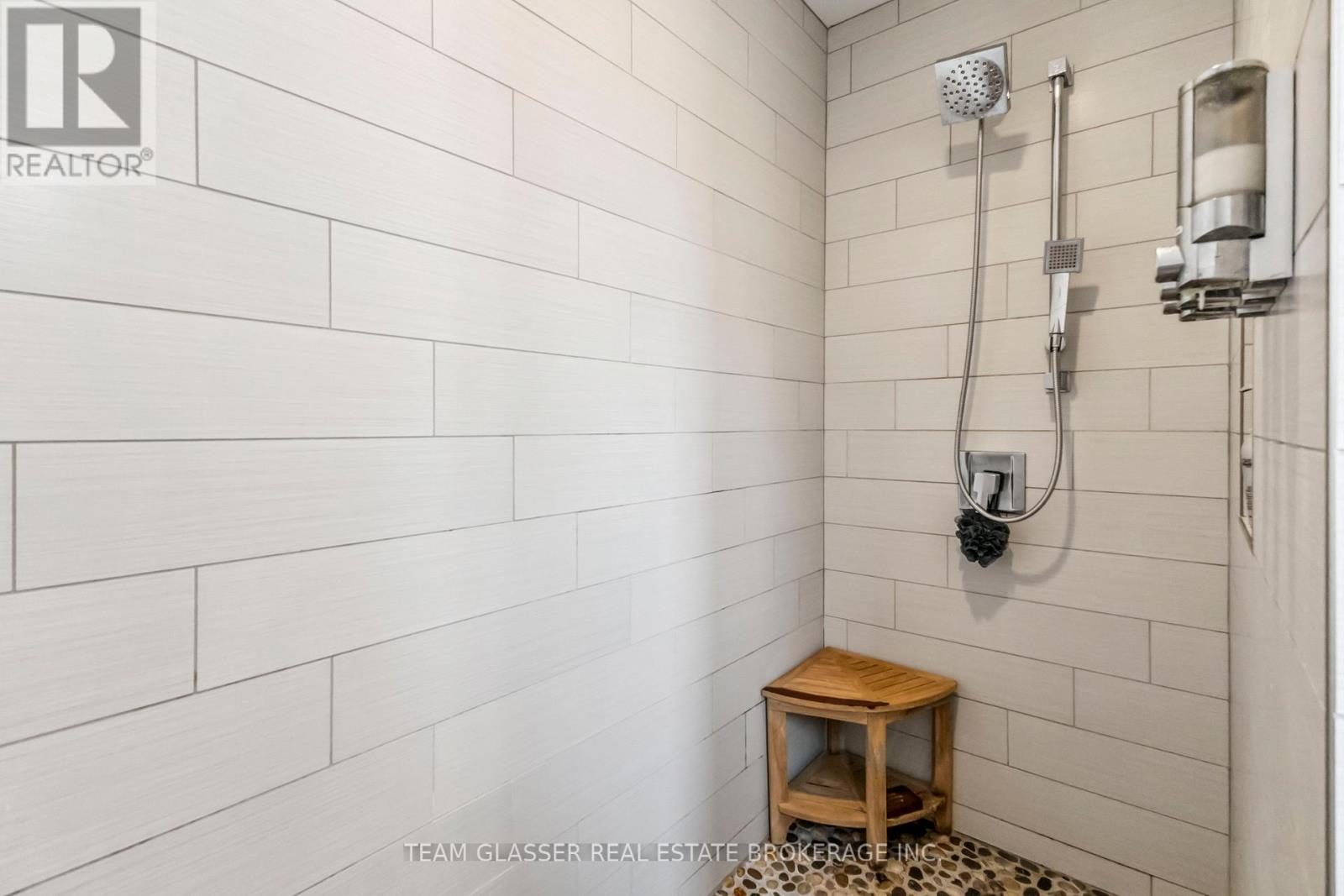 750 Hickorystick Key, London North, Ontario  N6G 0M9 - Photo 41 - X12424173