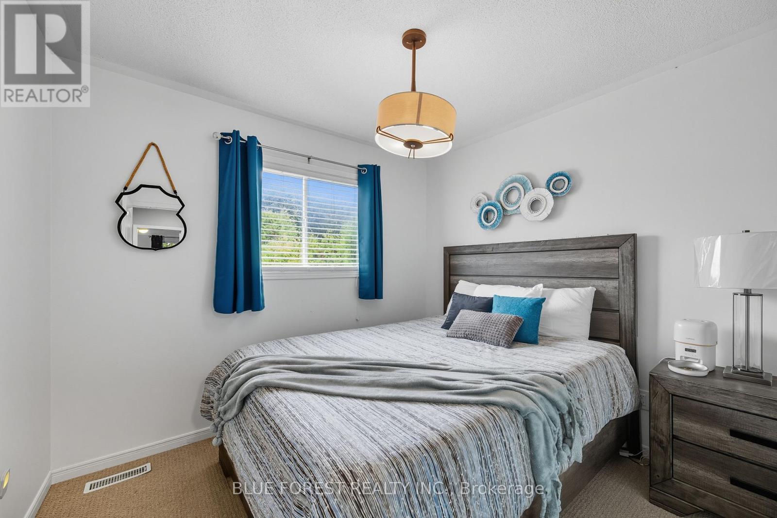 5 - 1920 Marconi Boulevard, London East, Ontario  N5V 4X8 - Photo 36 - X12424247