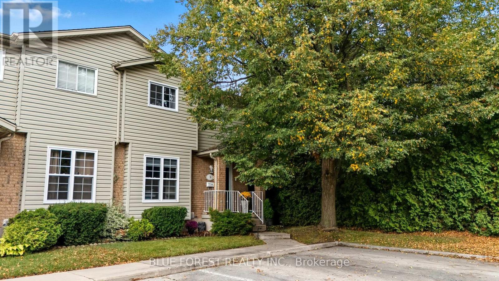 5 - 1920 Marconi Boulevard, London East, Ontario  N5V 4X8 - Photo 4 - X12424247