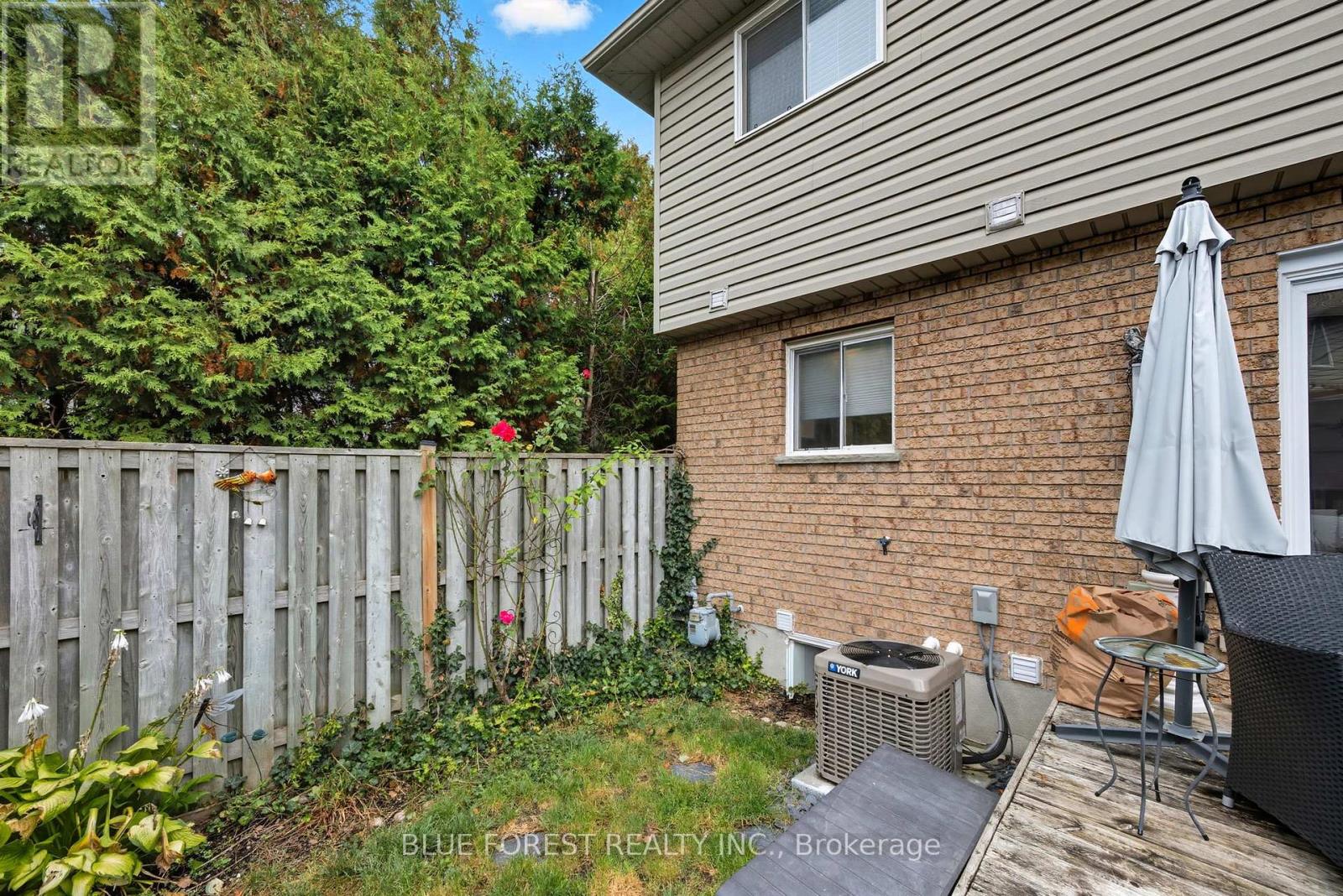 5 - 1920 Marconi Boulevard, London East, Ontario  N5V 4X8 - Photo 45 - X12424247
