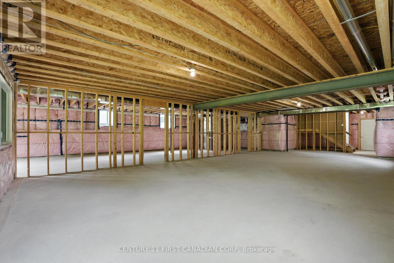 40 Greene Street, South Huron, Ontario  N0M 1S2 - Photo 41 - X12424250