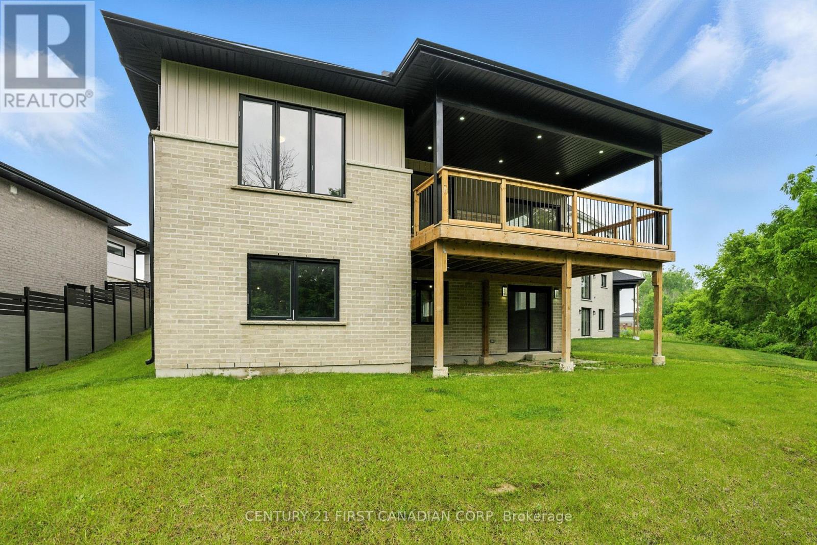 40 Greene Street, South Huron, Ontario  N0M 1S2 - Photo 44 - X12424250