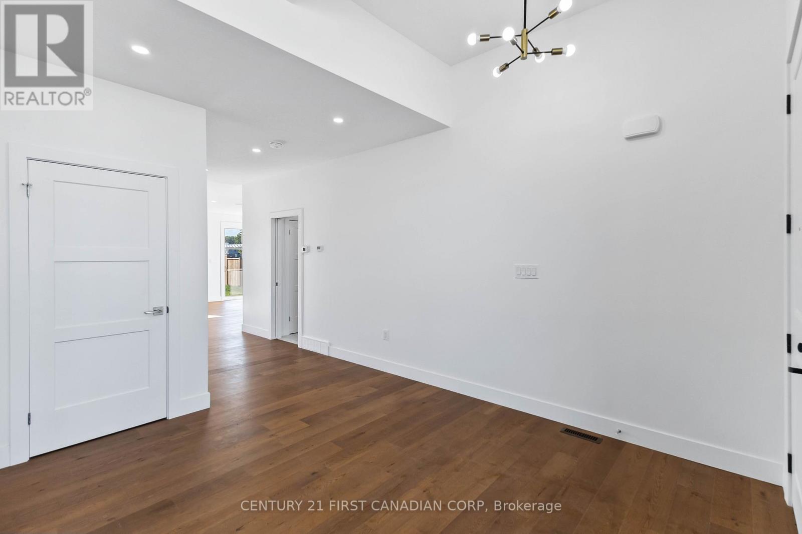 23 Greene Street, South Huron, Ontario  N0M 1S3 - Photo 24 - X12424251