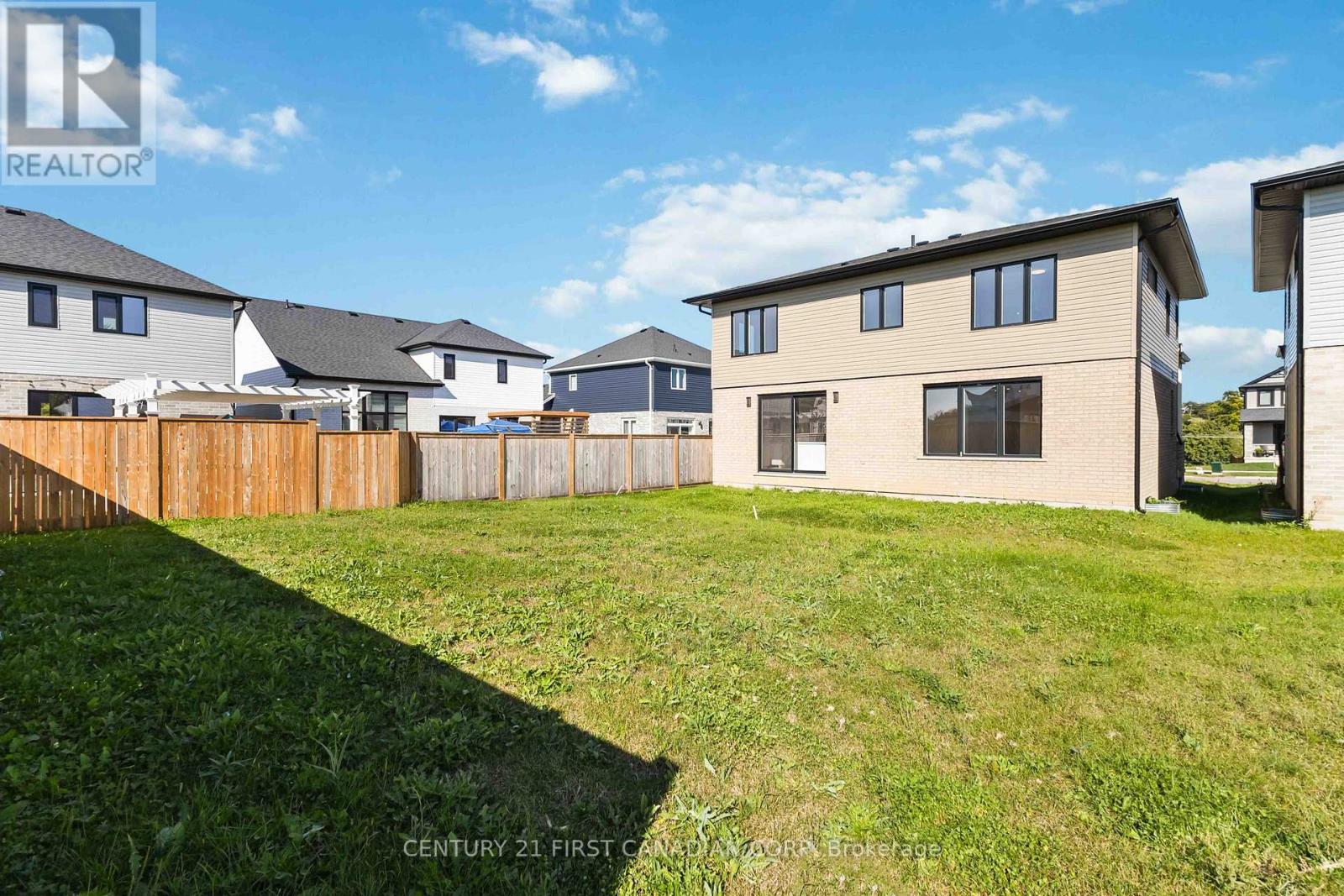23 Greene Street, South Huron, Ontario  N0M 1S3 - Photo 43 - X12424251