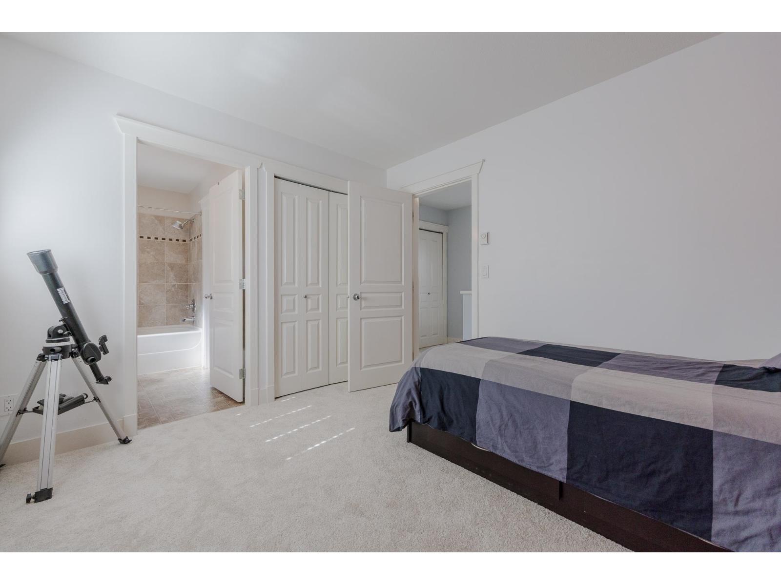 6942 190th Street, Surrey, British Columbia  V4N 5P1 - Photo 25 - R3051067