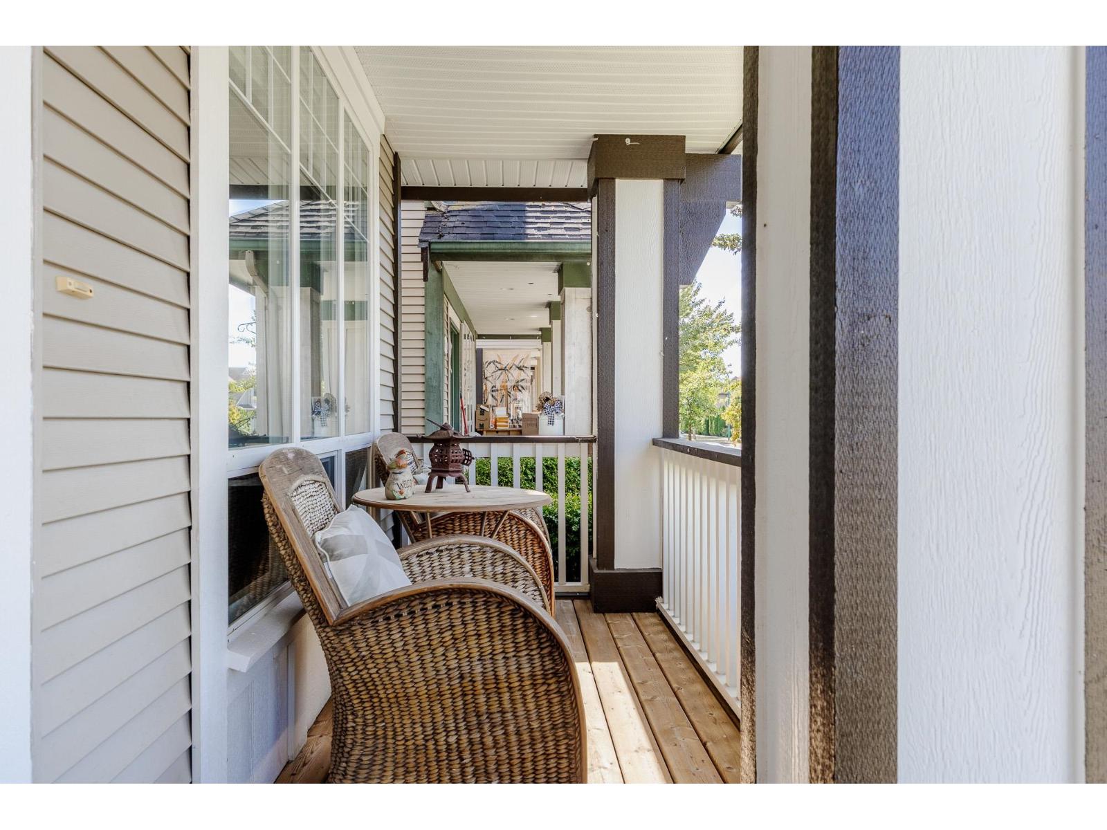 6942 190th Street, Surrey, British Columbia  V4N 5P1 - Photo 3 - R3051067