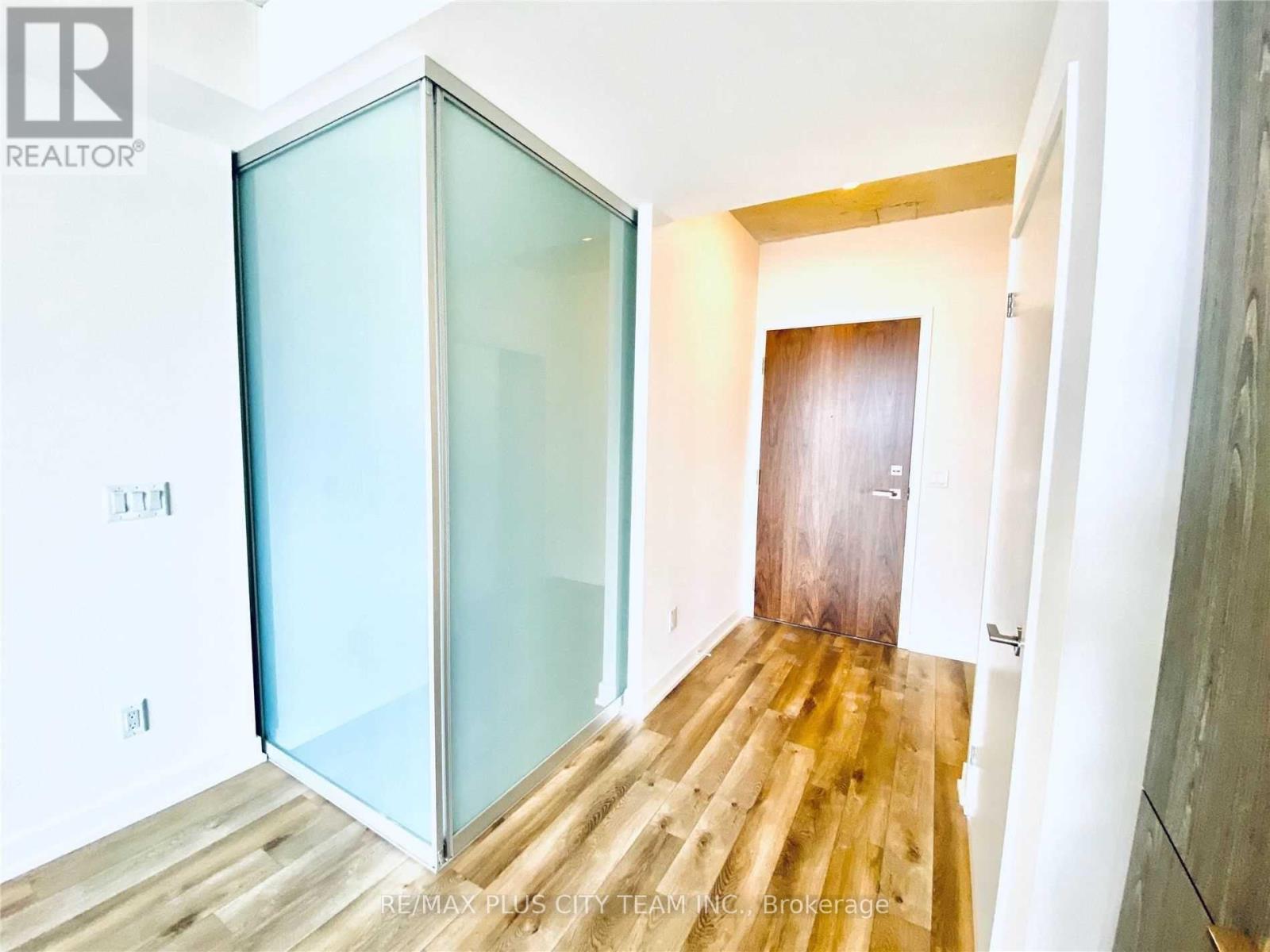 1023 - 30 Baseball Place, Toronto, Ontario  M4M 0E8 - Photo 9 - E12424109