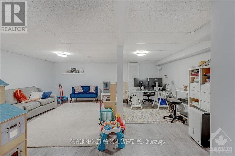 29 Courtney Road, Ottawa, Ontario  K2L 1M1 - Photo 20 - X12424137