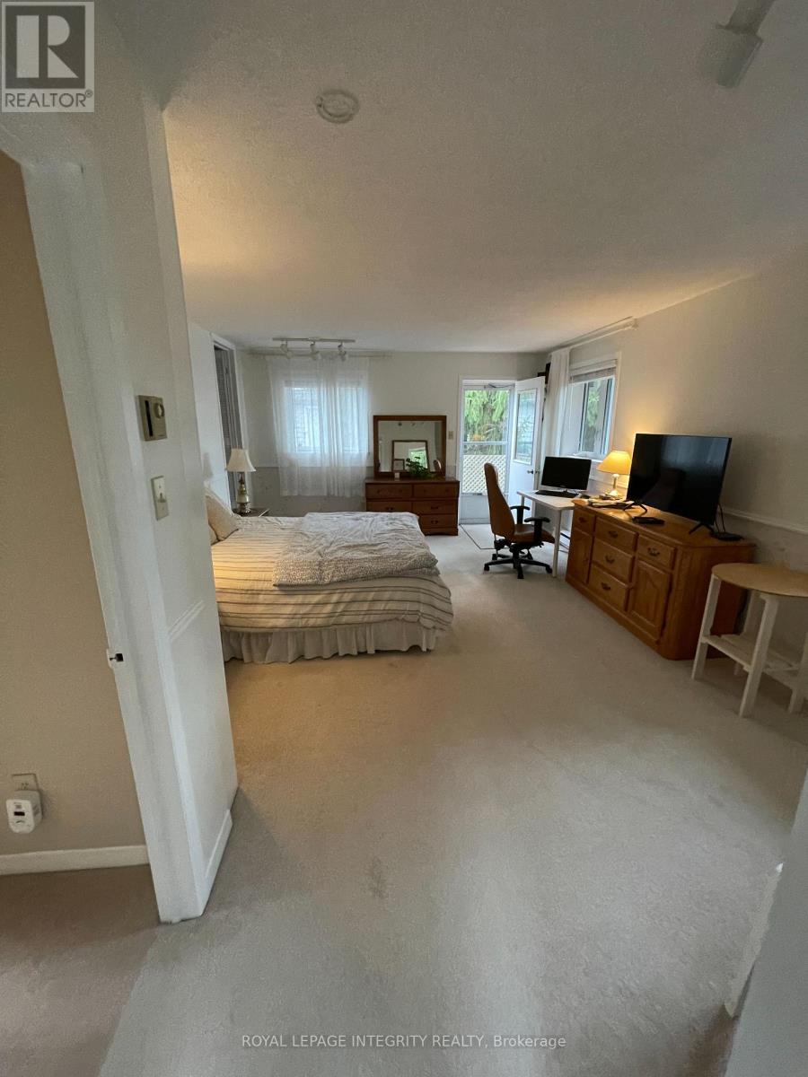 465-469 Guy Street, Ottawa, Ontario  K1K 1C1 - Photo 31 - X12424140
