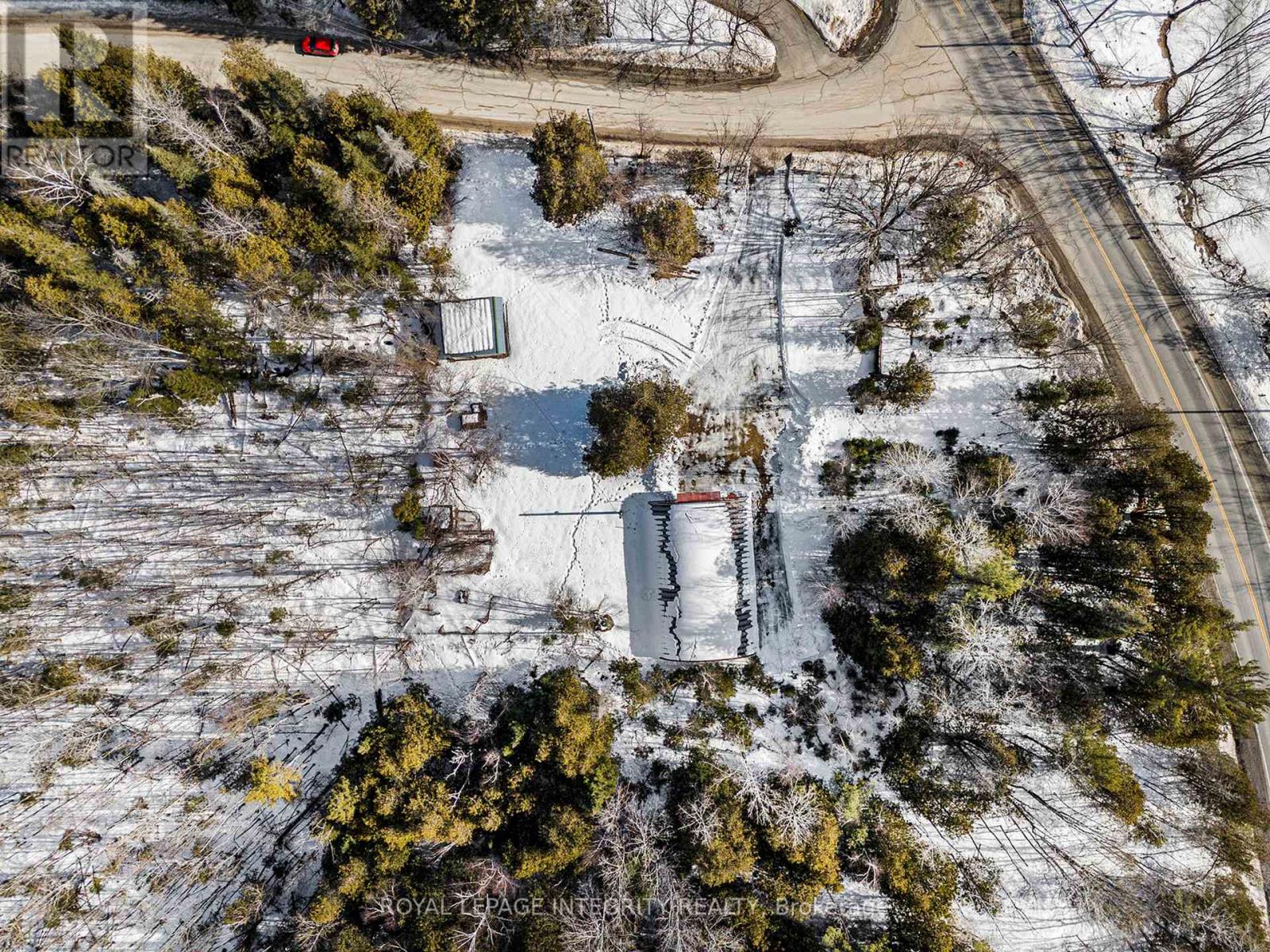 109 Iron Mine Road, Tay Valley, Ontario  K0G 1K0 - Photo 18 - X12424147