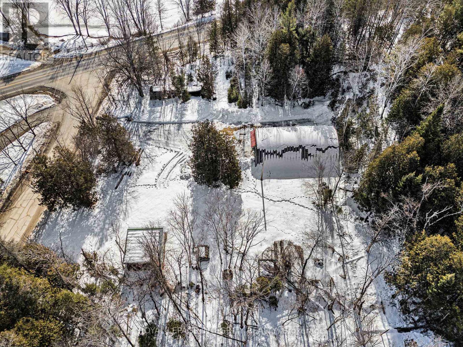 109 Iron Mine Road, Tay Valley, Ontario  K0G 1K0 - Photo 25 - X12424147