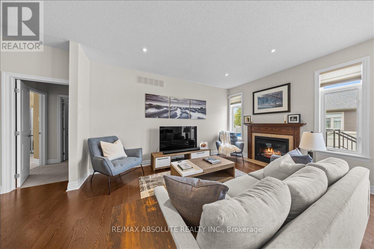 116 Elfin Grove, Ottawa, Ontario  K2V 0B7 - Photo 14 - X12424192