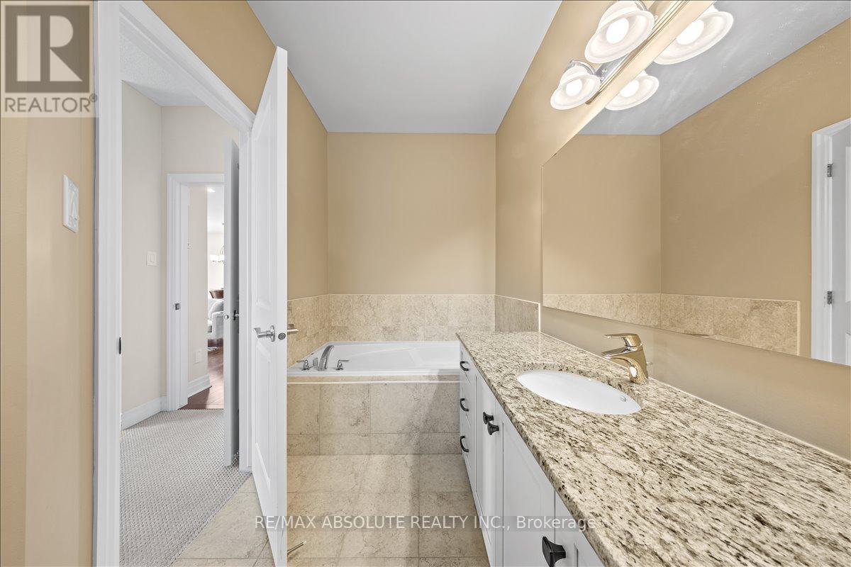 116 Elfin Grove, Ottawa, Ontario  K2V 0B7 - Photo 20 - X12424192