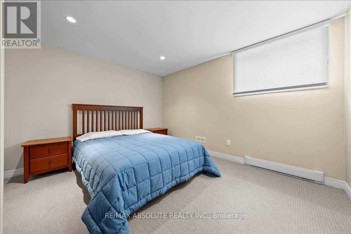 116 Elfin Grove, Ottawa, Ontario  K2V 0B7 - Photo 26 - X12424192