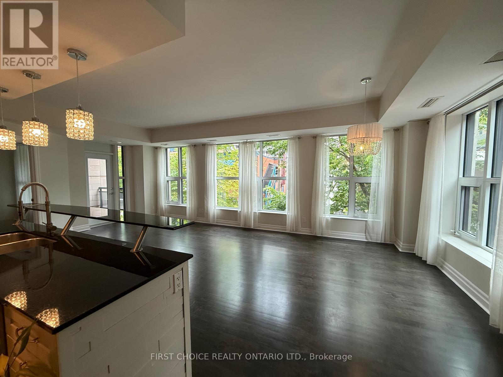 207 - 235 Kent Street, Ottawa, Ontario  K2P 0A5 - Photo 17 - X12424260