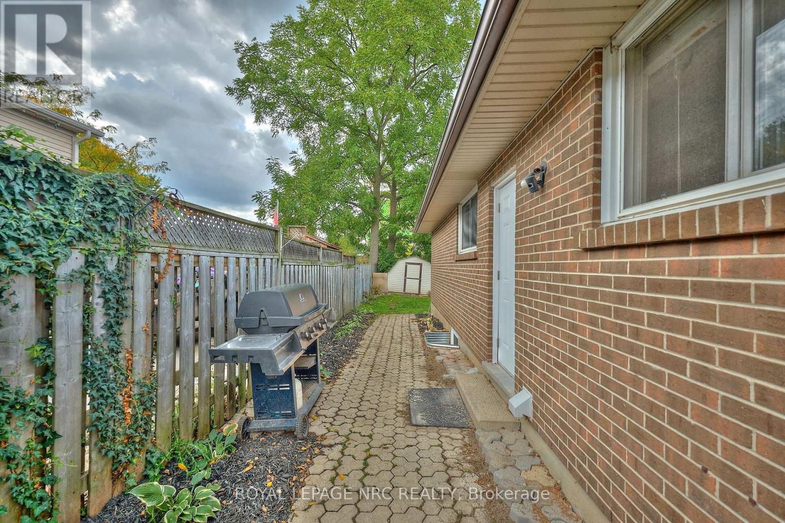 91 Chapel Street N, Thorold (Thorold Downtown), Ontario  L2V 2E5 - Photo 23 - X12424144