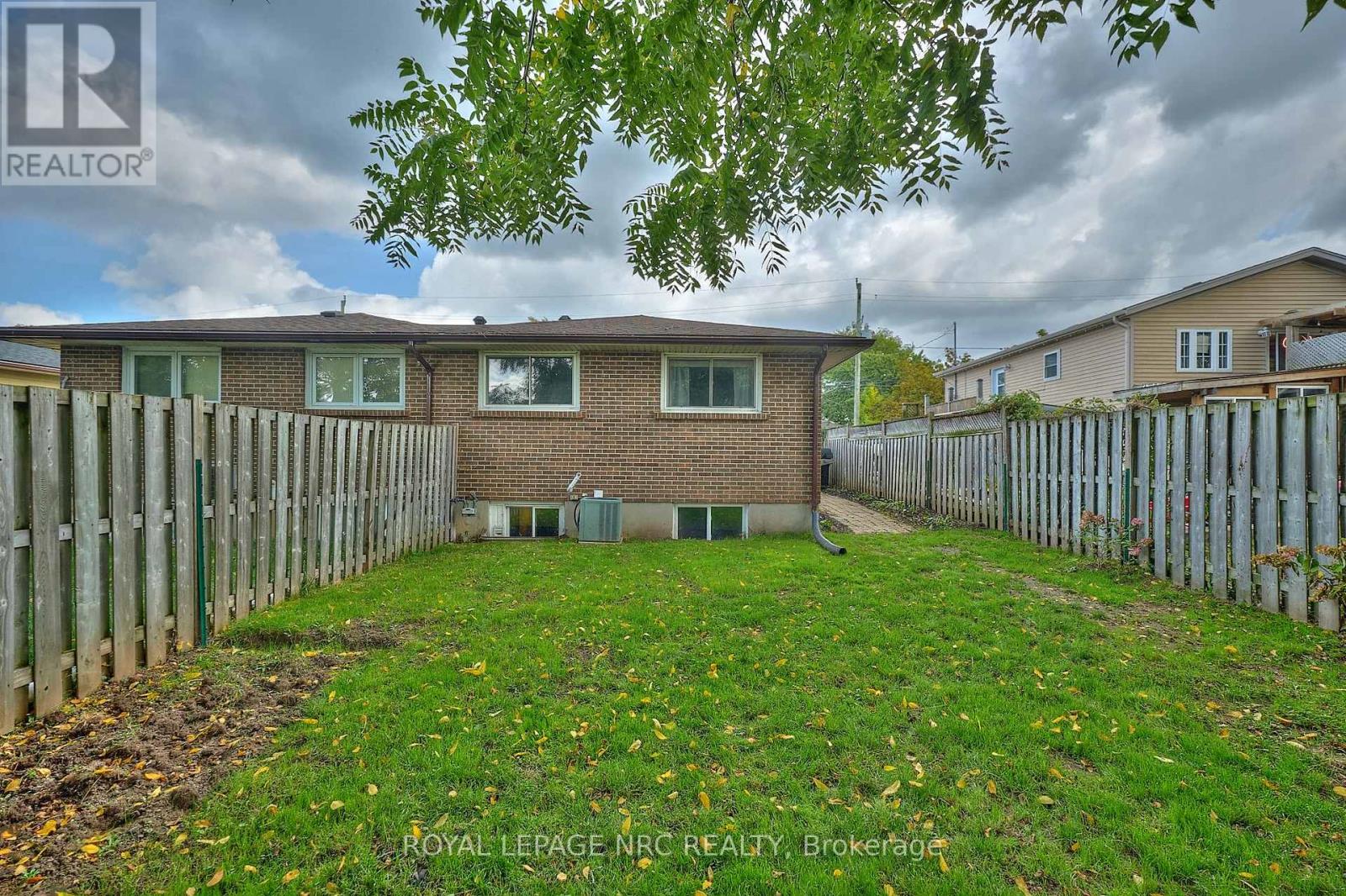 91 Chapel Street N, Thorold (Thorold Downtown), Ontario  L2V 2E5 - Photo 26 - X12424144