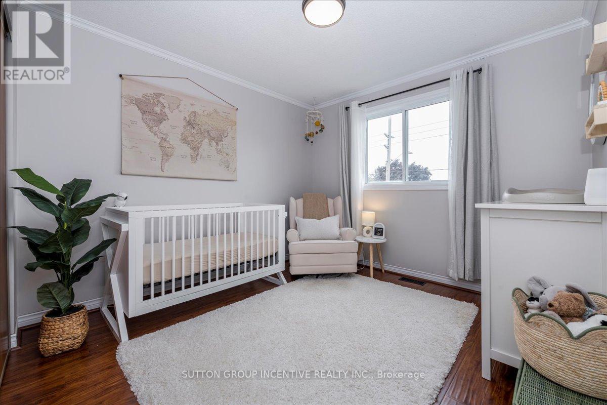 222 Huronia Road, Barrie (Painswick North), Ontario  L4N 8A7 - Photo 13 - S12424136