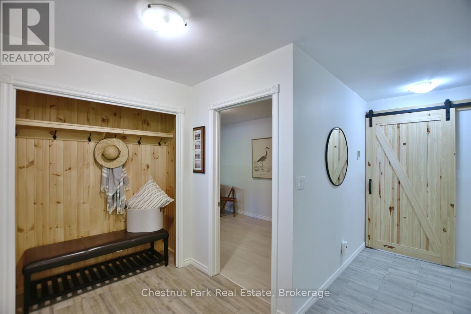 128 Lakewood Drive, Blue Mountains, Ontario  N0H 1J0 - Photo 8 - X12424165