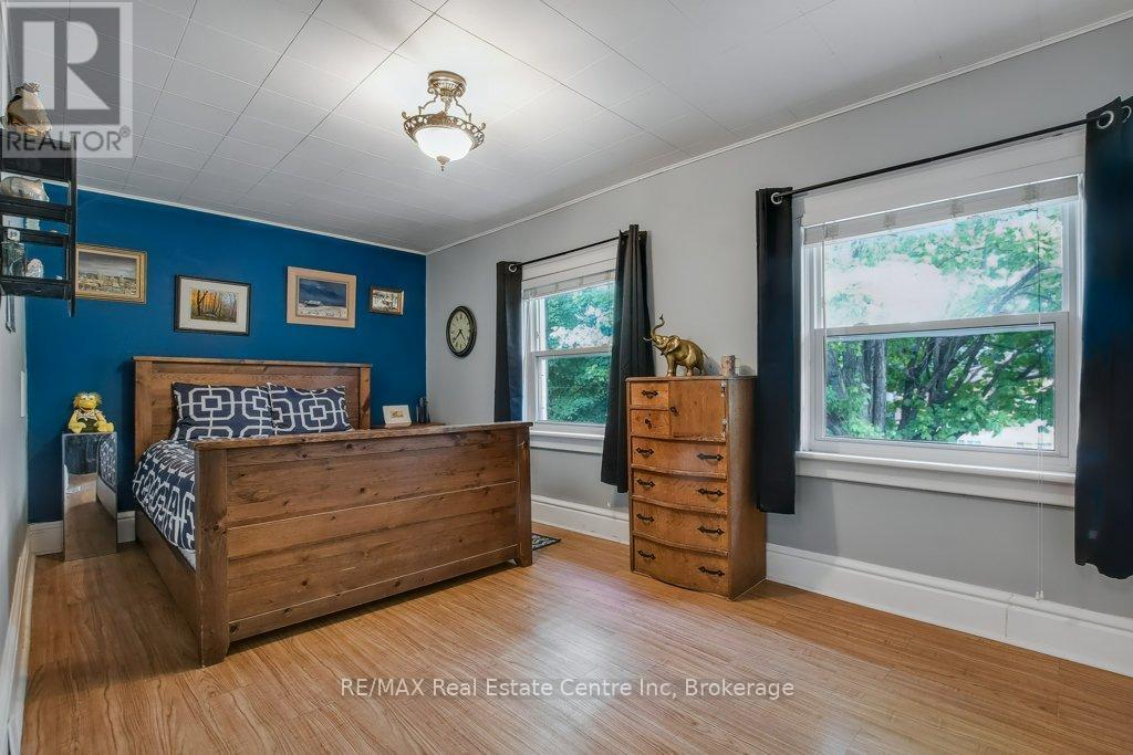 207 Waterloo Avenue, Guelph, Ontario  N1H 3J4 - Photo 16 - X12424209