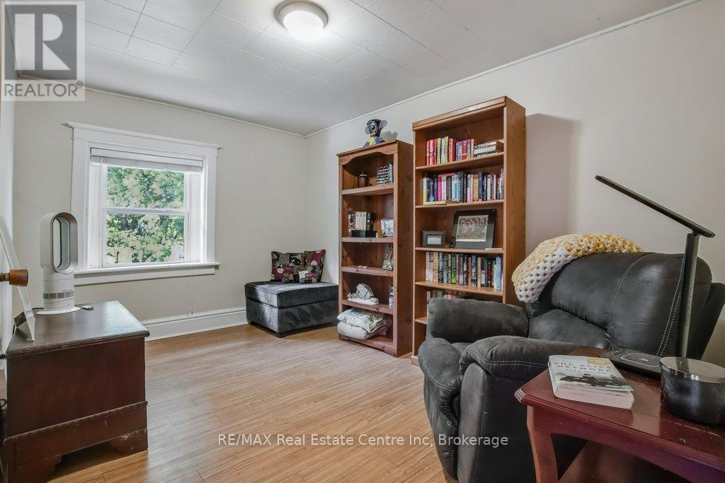 207 Waterloo Avenue, Guelph, Ontario  N1H 3J4 - Photo 17 - X12424209