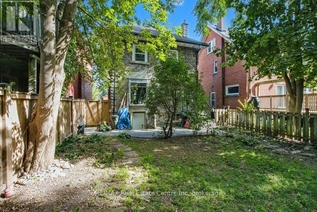 207 Waterloo Avenue, Guelph, Ontario  N1H 3J4 - Photo 23 - X12424209