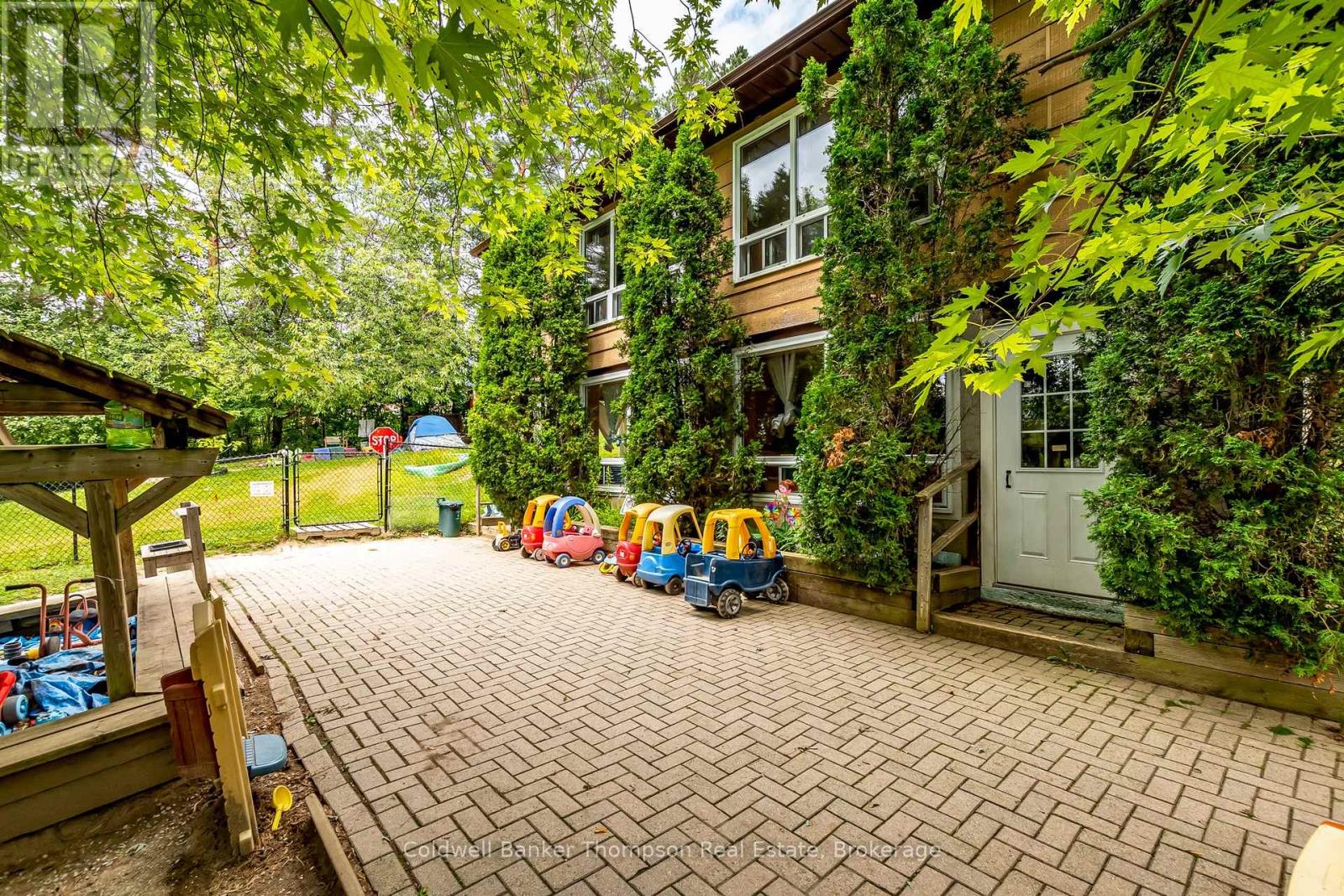 6 Gullins Road, Huntsville, Ontario  P1H 1M6 - Photo 29 - X12424258