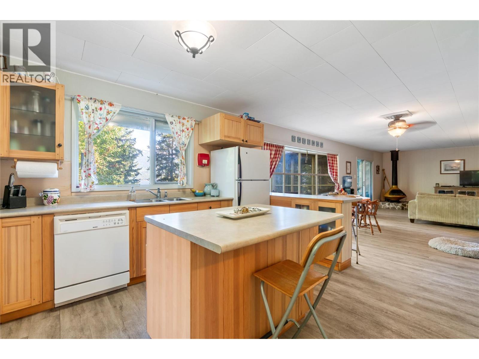 4265 Eagle Bay Road, Eagle Bay, British Columbia  V0E 1T0 - Photo 13 - 10363789