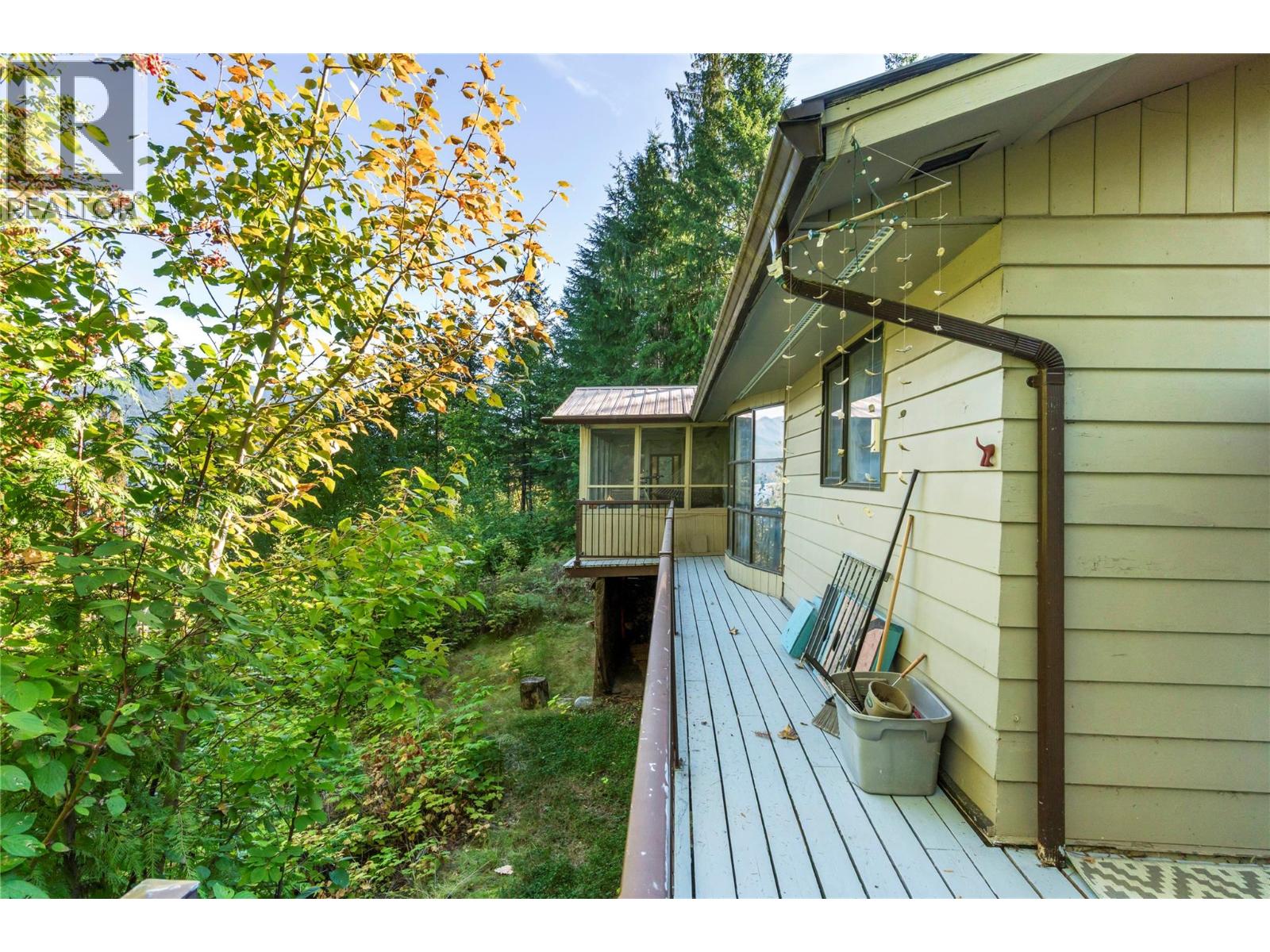 4265 Eagle Bay Road, Eagle Bay, British Columbia  V0E 1T0 - Photo 54 - 10363789