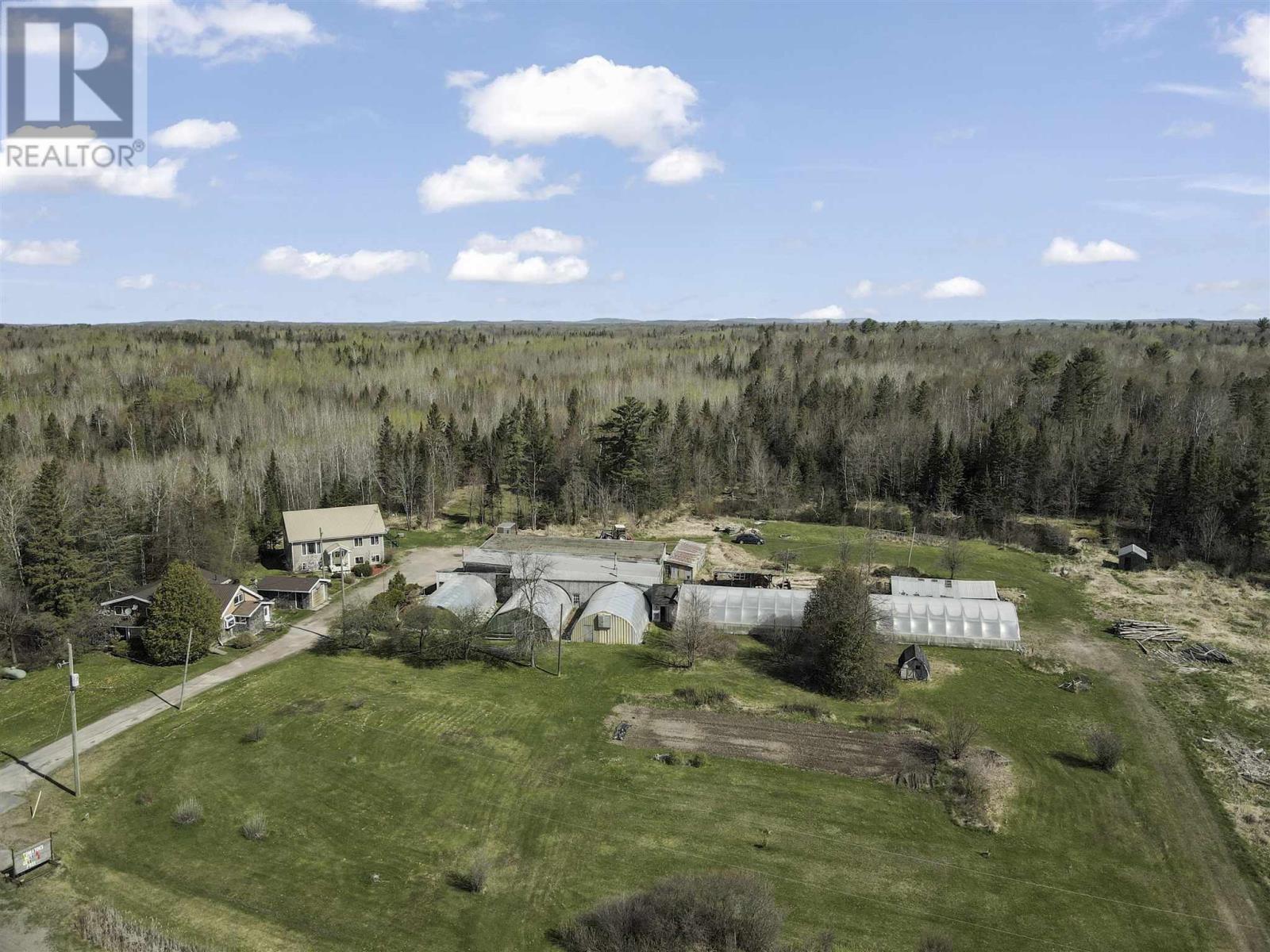 8450 Highway 17, Bruce Mines, Ontario  P0R 1C0 - Photo 2 - SM252341
