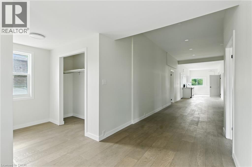 684 Beach Boulevard, Hamilton, Ontario  L8H 6Y4 - Photo 8 - 40773069