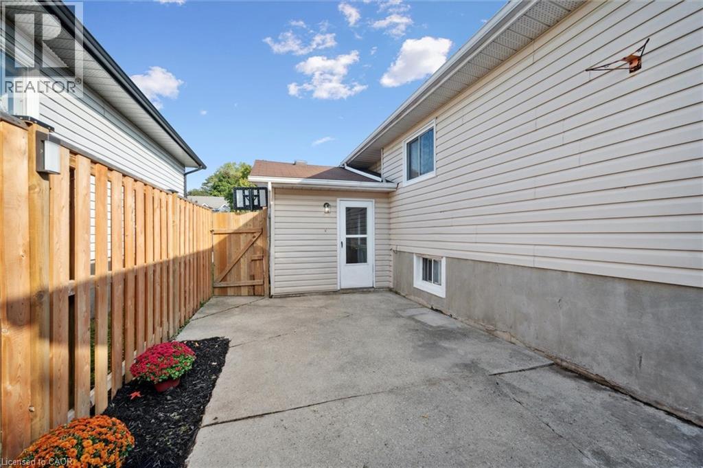 413 Scott Road, Cambridge, Ontario  N3C 4A5 - Photo 24 - 40773014
