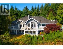 4659 WOODGREEN DRIVE, West Vancouver, British Columbia