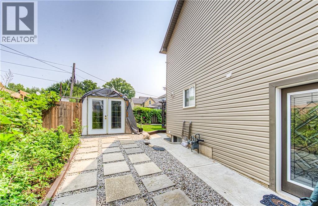 37 Albert Street, Cambridge, Ontario  N1R 3M7 - Photo 38 - 40773274