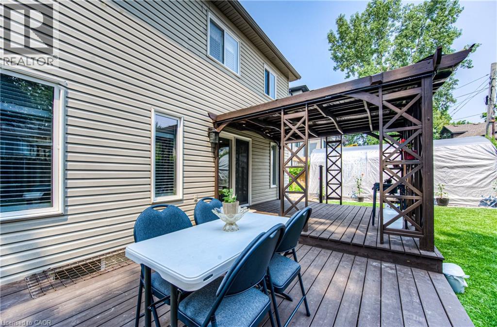 37 Albert Street, Cambridge, Ontario  N1R 3M7 - Photo 40 - 40773274
