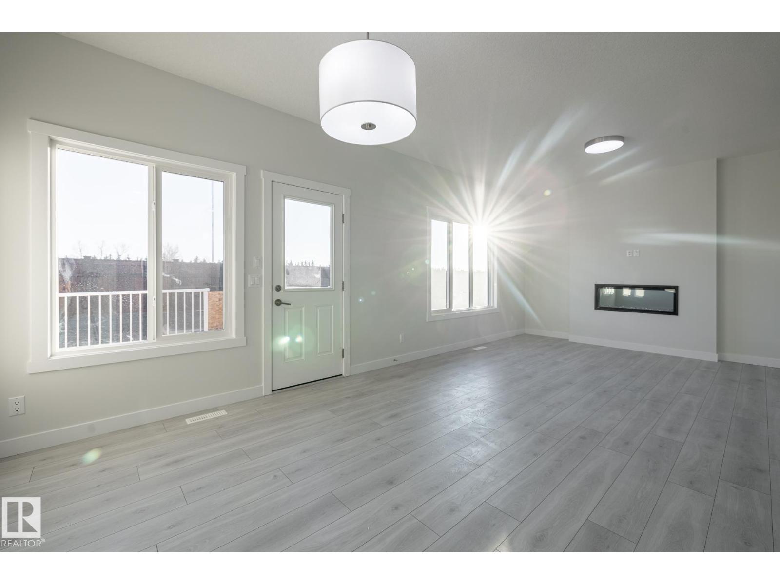 2643 5 Av Sw, Edmonton, Alberta  T6X 3H9 - Photo 12 - E4459224