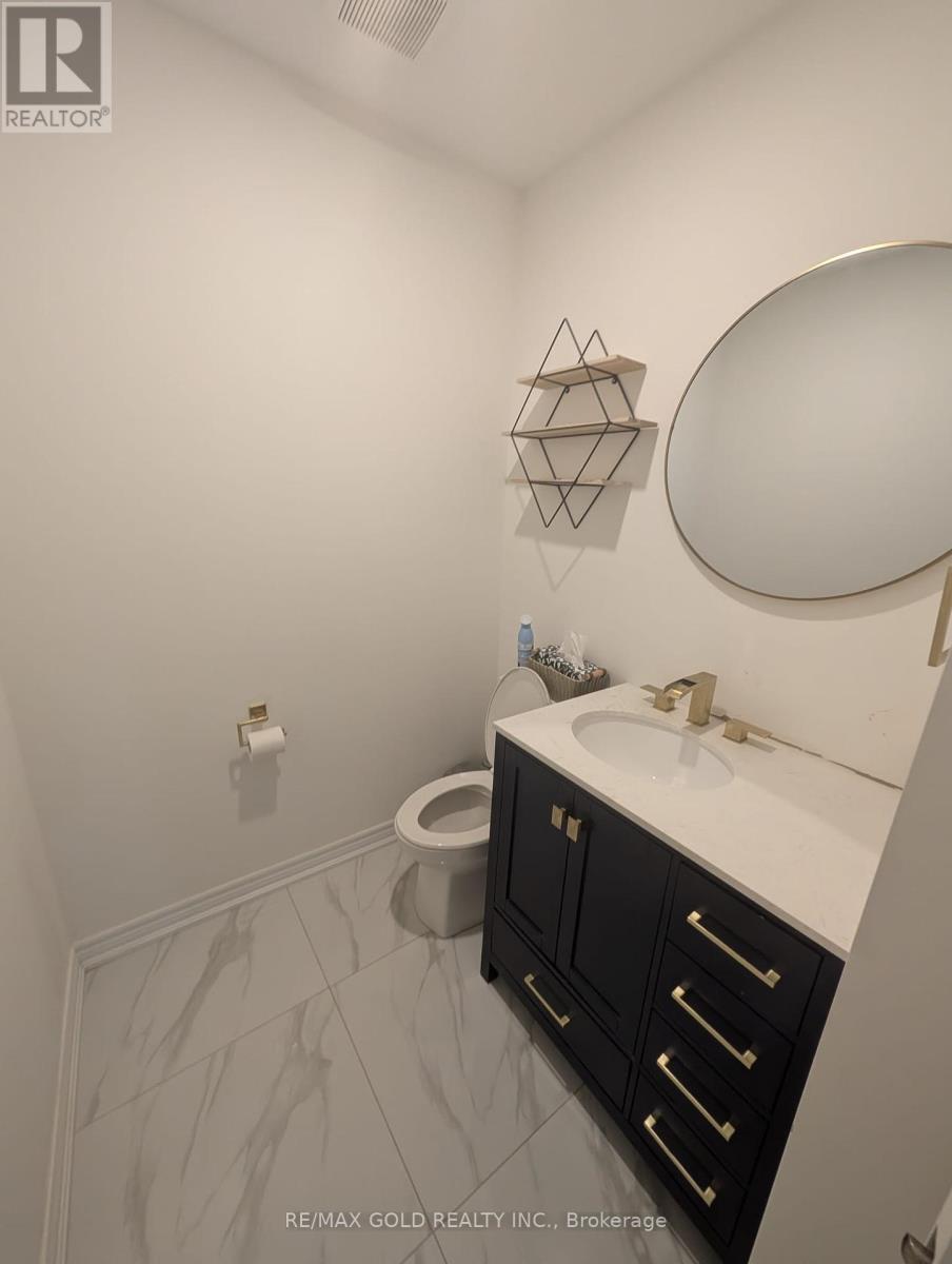 22 Faye Street, Brampton, Ontario  L6P 4M9 - Photo 13 - W12424108