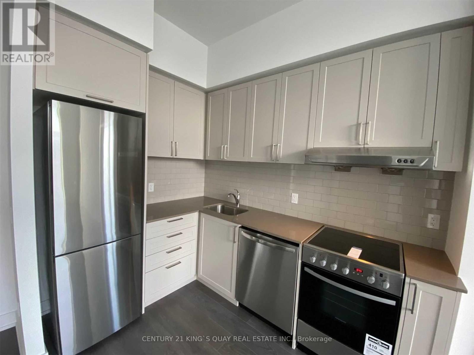 920w - 268 Buchanan Drive, Markham, Ontario  L3R 8G9 - Photo 9 - N12408922
