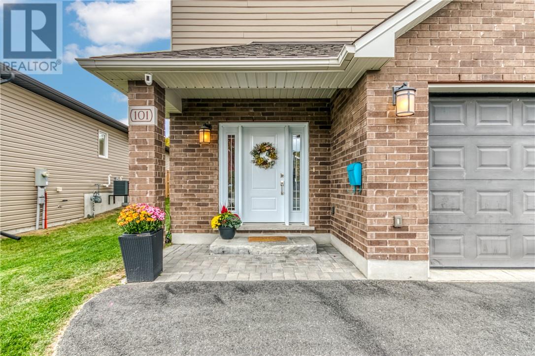 101 Birmingham Drive, Sudbury, Ontario  P3B 0G4 - Photo 3 - 2124903
