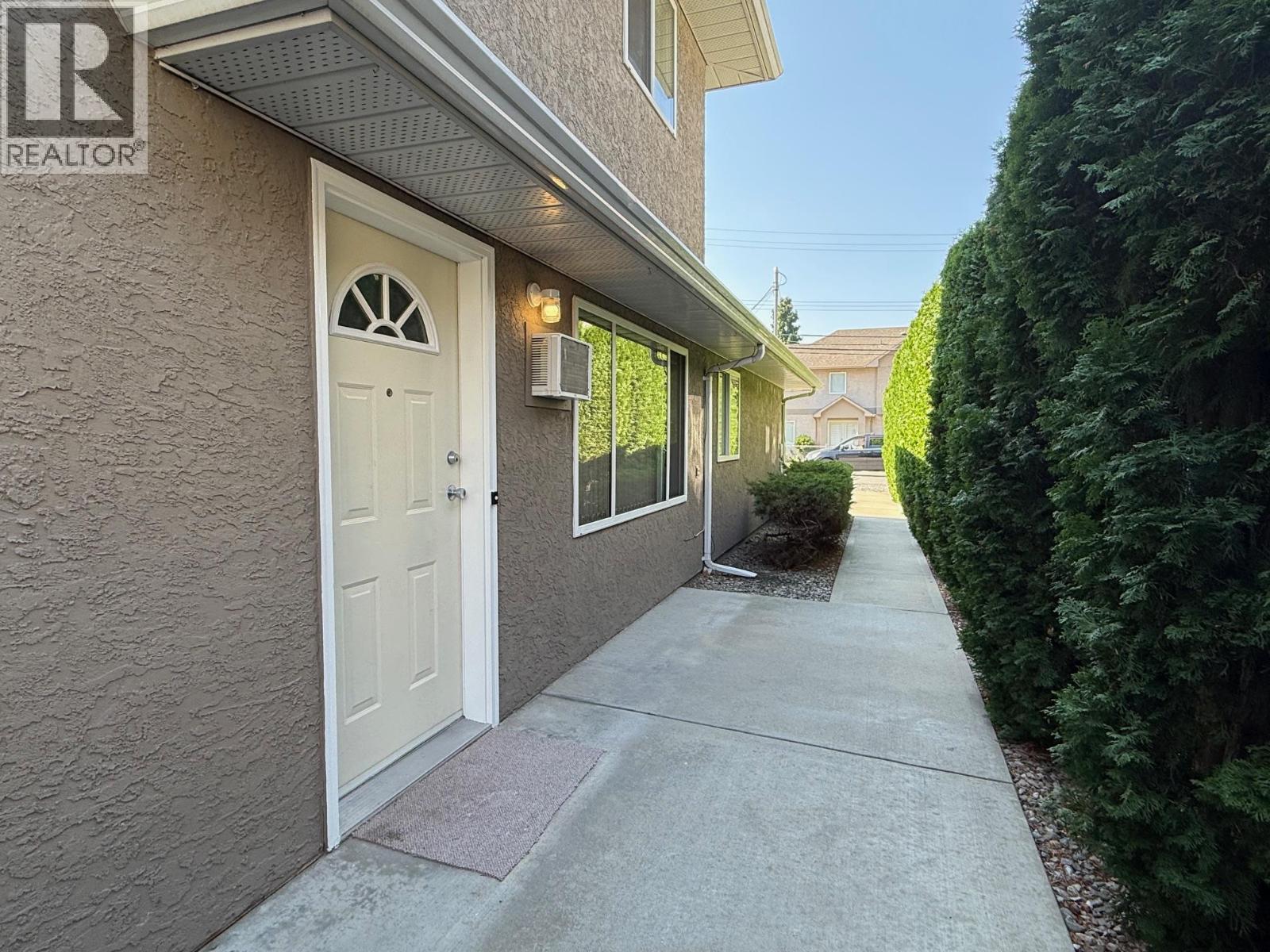 187 Brunswick Street Penticton Photo 33