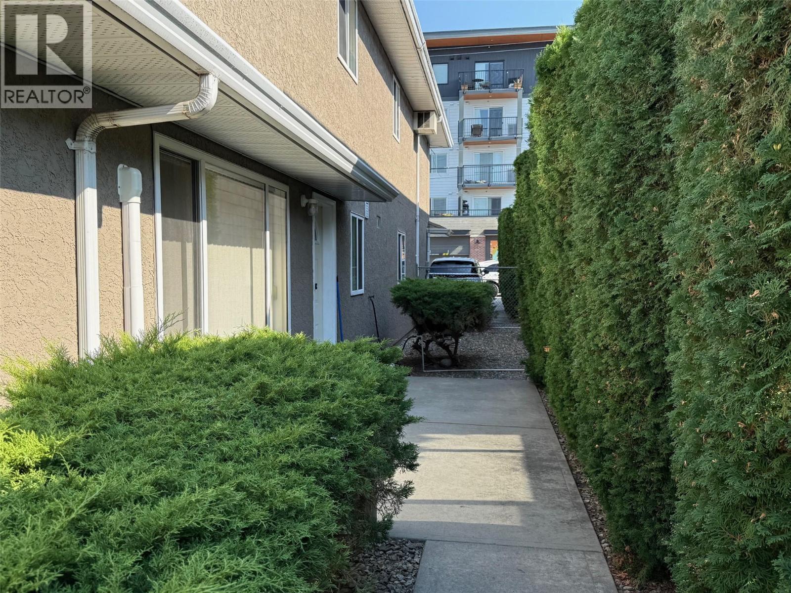 187 Brunswick Street Penticton Photo 36