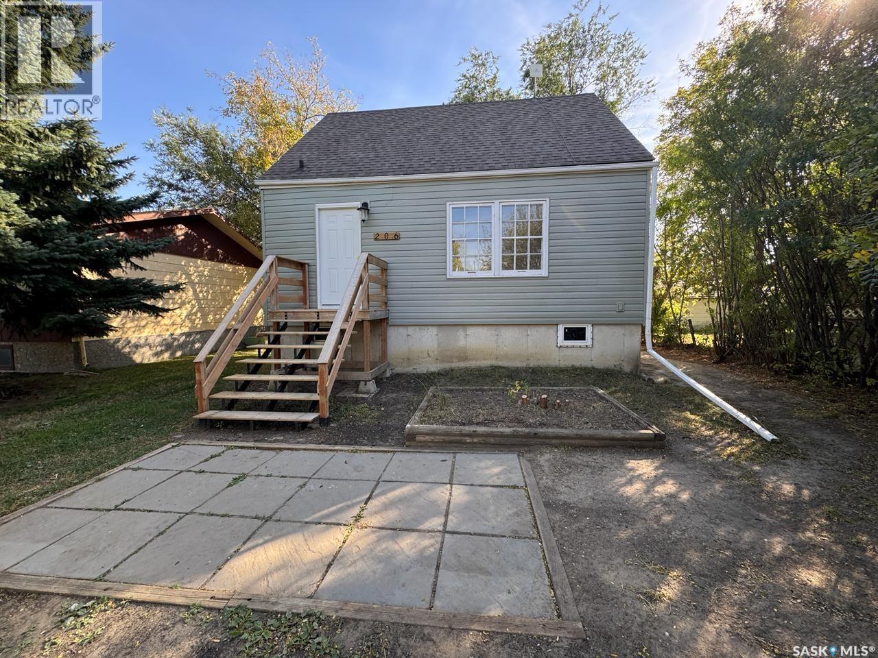 206 Carson STREET, Dundurn, Saskatchewan