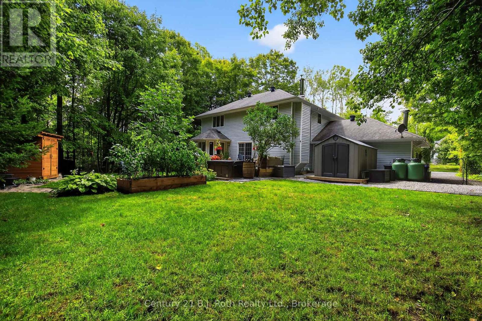 83 Wozniak Road, Penetanguishene, Ontario  L9M 1W6 - Photo 34 - S12418651