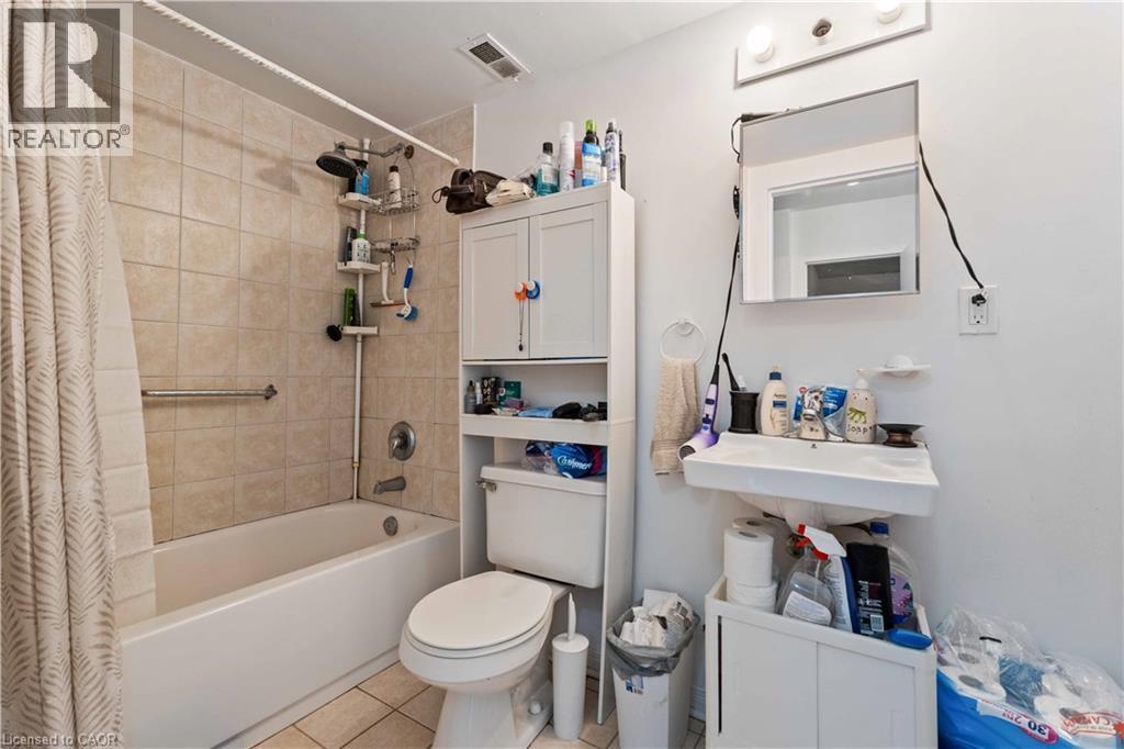 269 Parkdale Avenue N Unit# 403, Hamilton, Ontario  L8H 5X6 - Photo 19 - 40770994