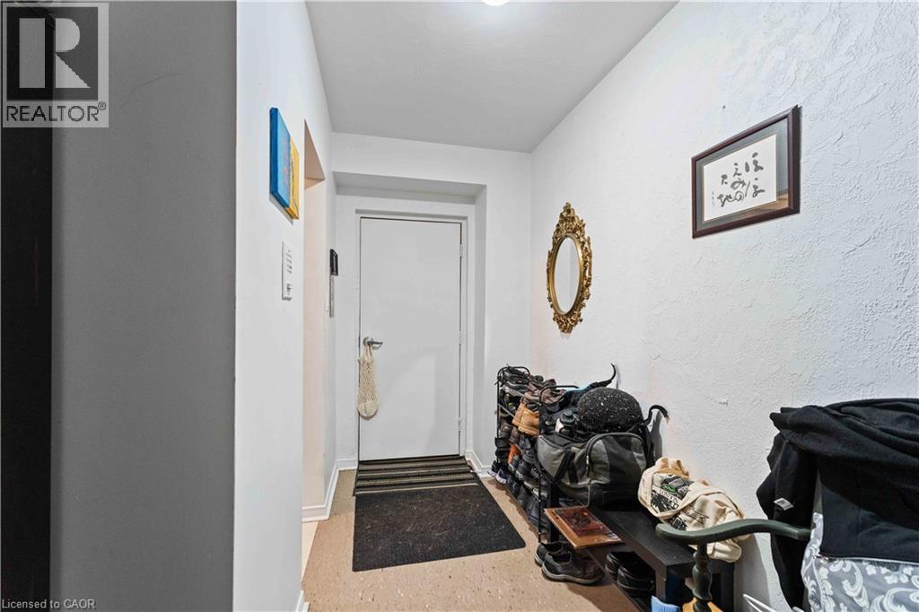 269 Parkdale Avenue N Unit# 403, Hamilton, Ontario  L8H 5X6 - Photo 5 - 40770994
